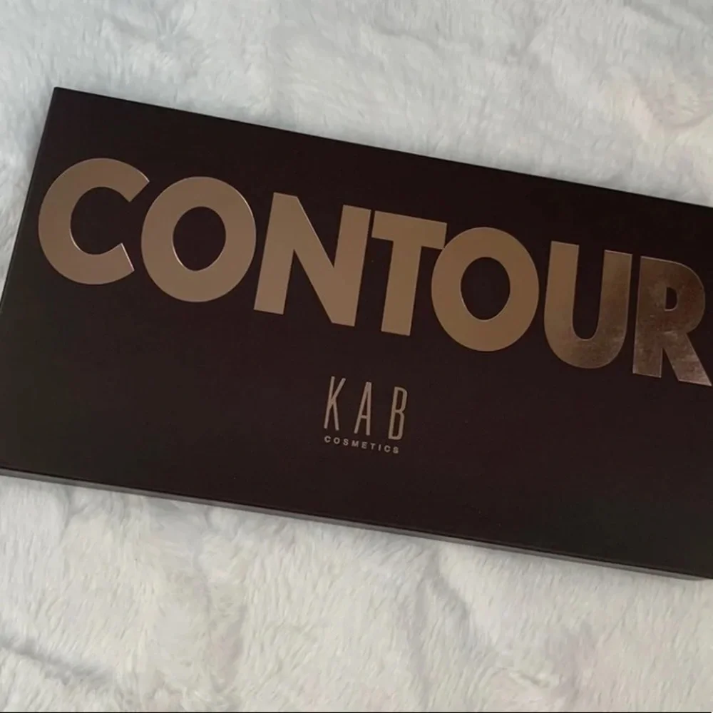 🌿 KAB COSMETICS Contour Palette Volume I